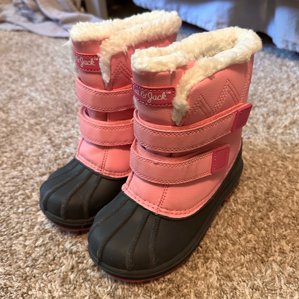 Cat & Jack pink and violet toddler velcro fur lined winter snow boots size 11